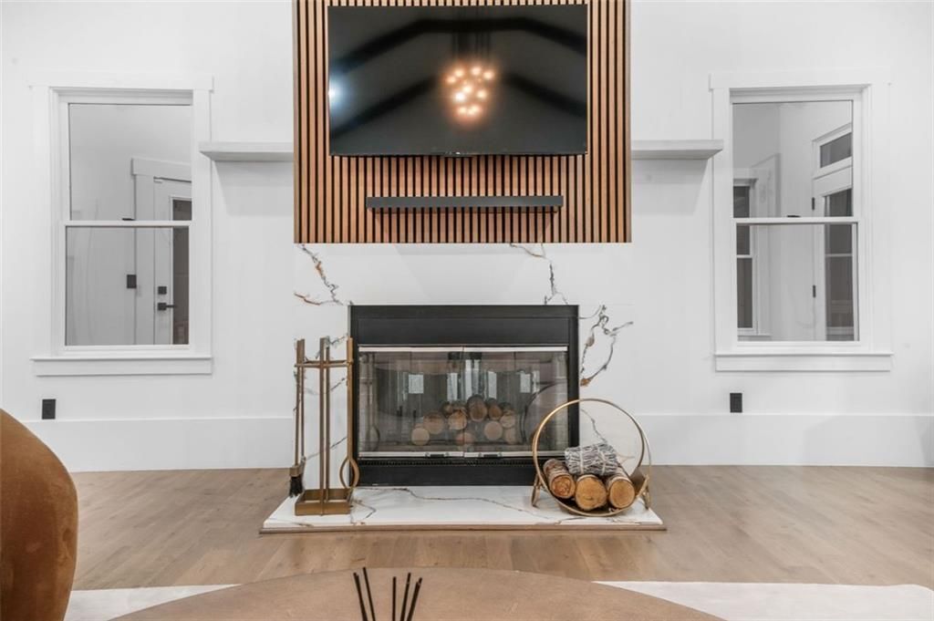 Building Photo - 507 Karen Ln