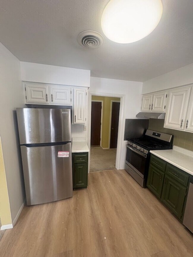 Building Photo - 3406 N Missouri Ave