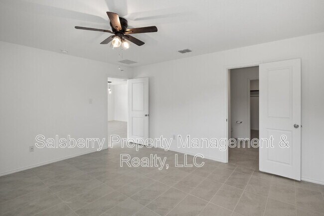 Building Photo - 11807 Marcellus Wy