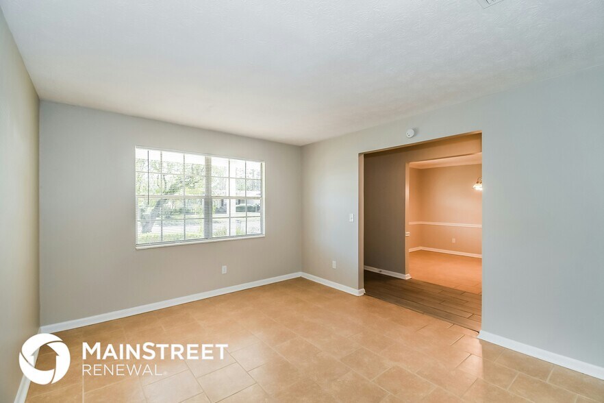 Building Photo - 1113 Grove Park Dr S