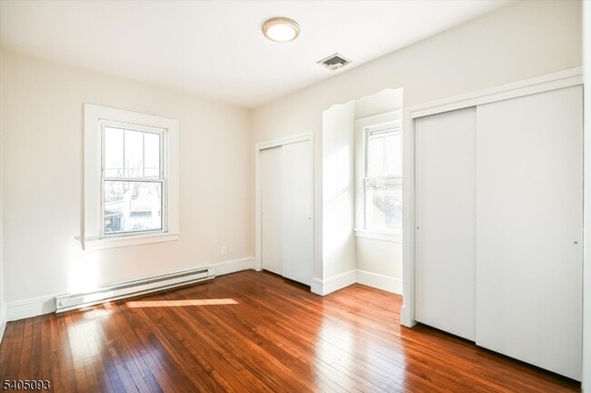 Building Photo - 265 McBride Ave