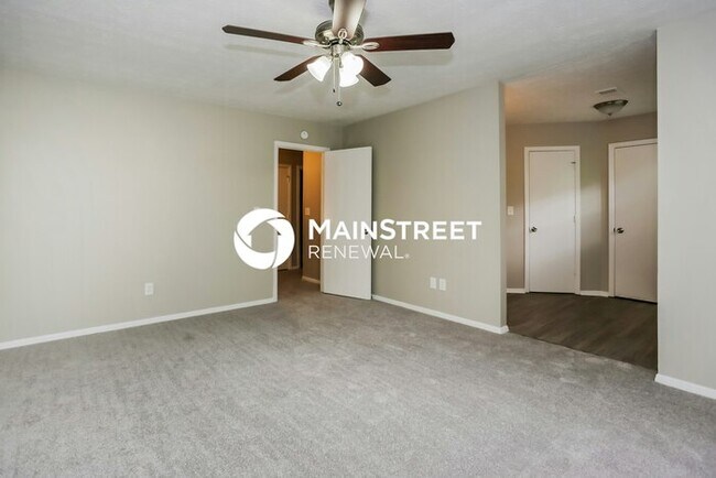 Building Photo - 3 Bedroom Pet-Friendly Home in Stone Mount...