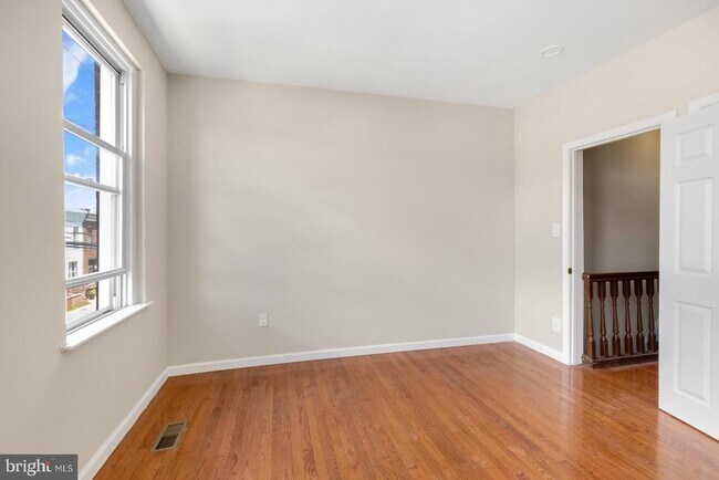 Building Photo - 1842 McKean St
