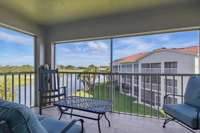 Building Photo - 9320 Clubside Cir