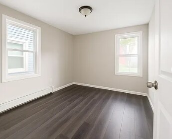 Building Photo - 677 2nd Ave