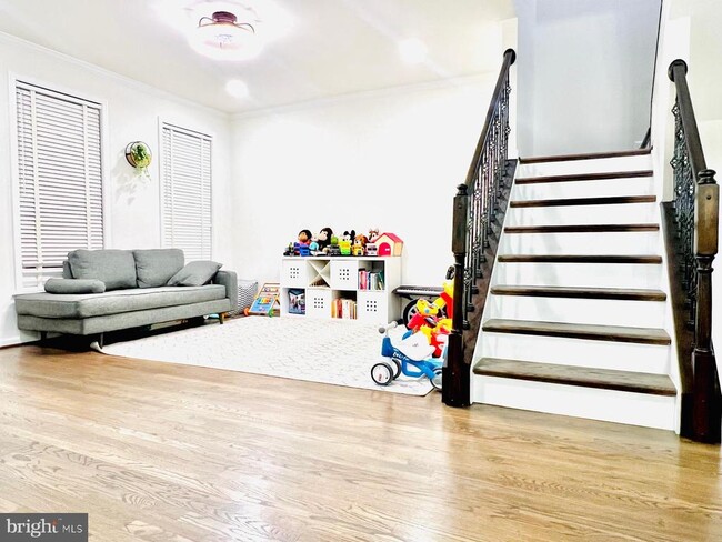 Building Photo - 25172 Fluvial Terrace