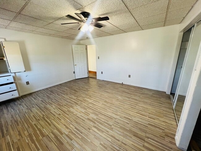 Building Photo - 524 Merrimack St