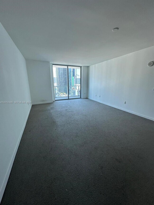 Building Photo - 1100 S Miami Ave