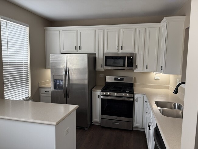 Building Photo - 3401 Kentshire Cir