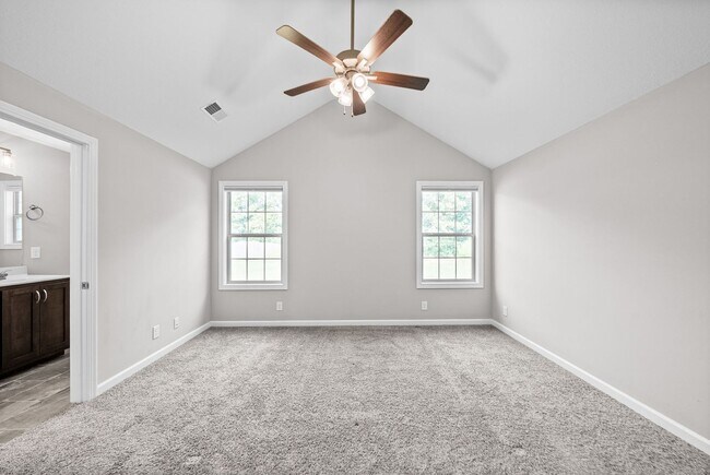 Building Photo - 1493 Fredrick Dr