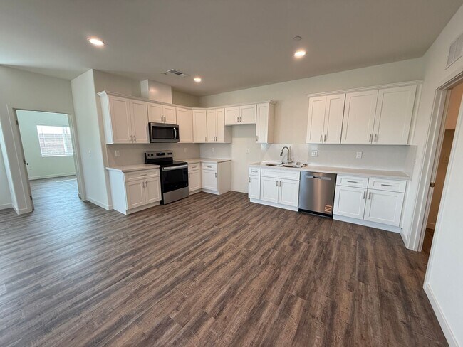 Building Photo - 9207 Prometheus Dr