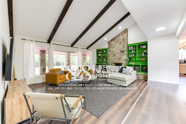 Building Photo - Talk About Unique! Must See 4 Bed/2 Bath S...