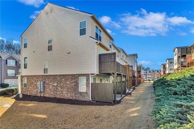 Building Photo - 6174 Indian Wood Cir