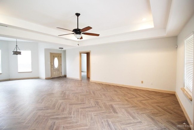 Building Photo - 15 Falcon Ave W