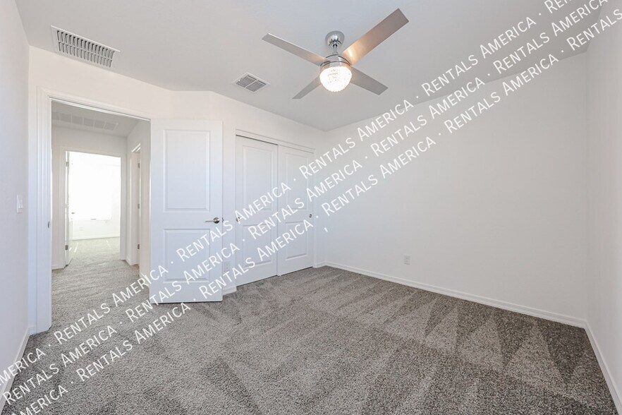 Building Photo - 25524 North 142nd Ln