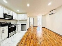Building Photo - "Charming 2-Bedroom Oasis with Full Bath on Fountain Avenue, Brooklyn!"