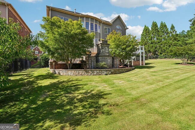 Building Photo - 103 Century Park Pl