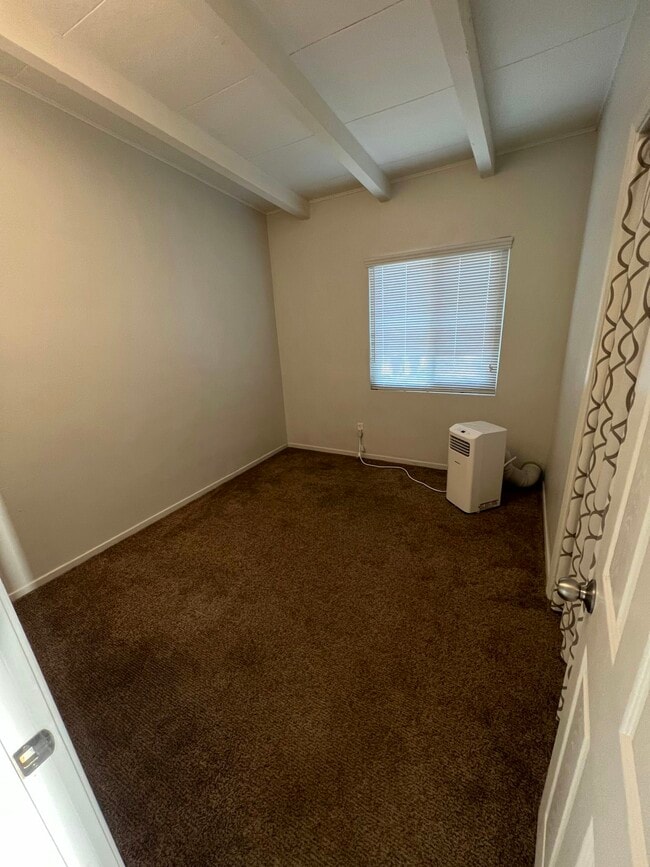 Building Photo - 74975 Serrano Dr