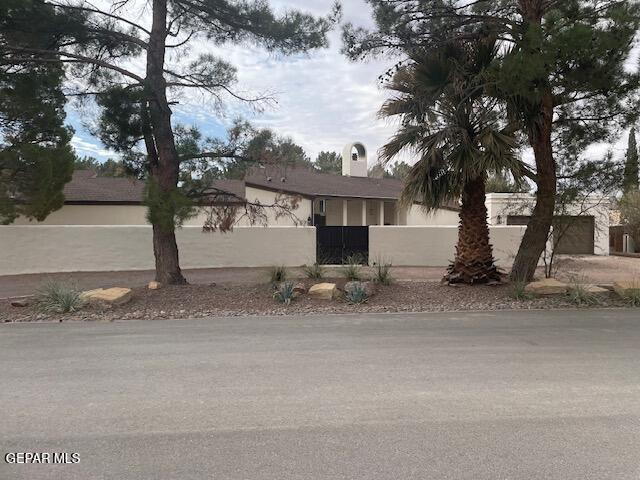Primary Photo - 497 Kingswood Dr