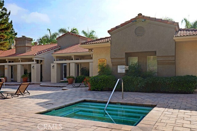 Building Photo - 1035 La Terraza Cir