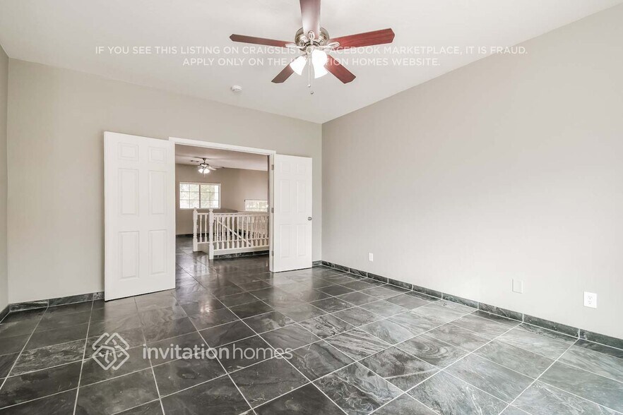 Building Photo - 10729 E Pampa Ave