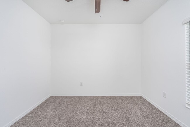 Building Photo - Welcome Home to the Preserve off LPGA