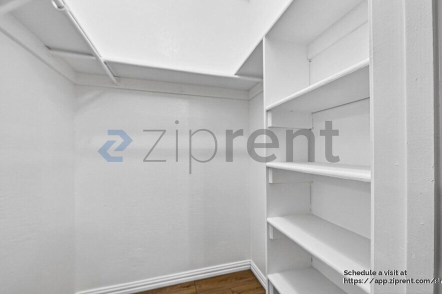 Building Photo - 4101 Esters Rd