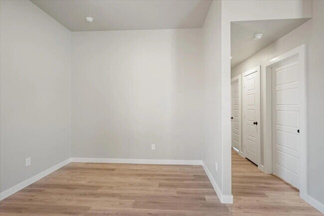 Building Photo - 6929 10th St