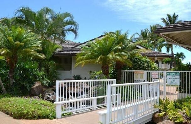 Building Photo - 296MAT