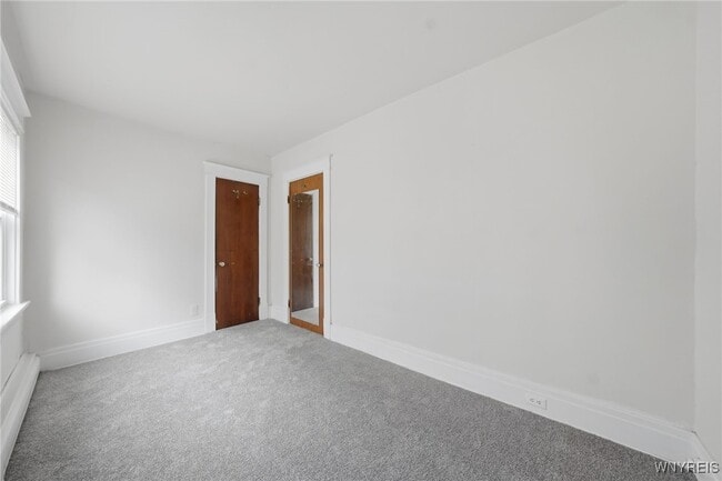 Building Photo - 691 Columbus Pkwy