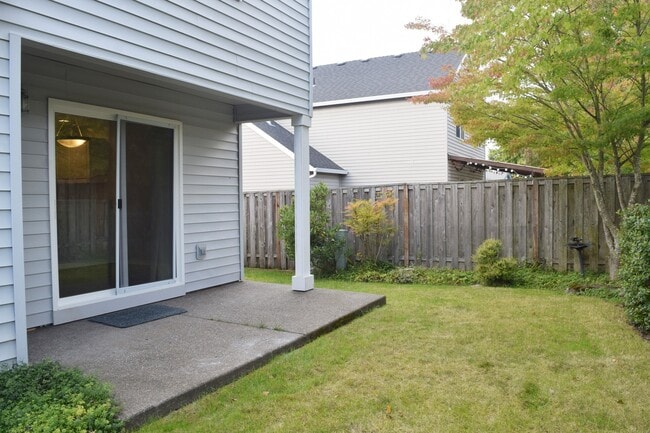 Building Photo - Beautiful, 3 Bed 1.5 Bath Home In Willamet...