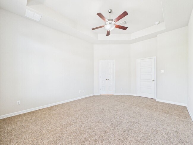 Building Photo - 2505 Meyer Cv