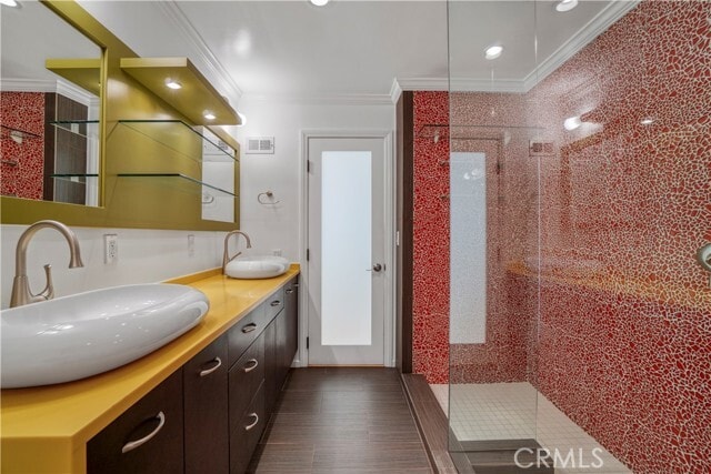 Building Photo - 7301 Vista Del Mar