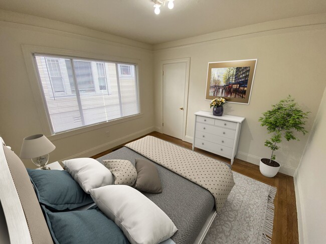 Building Photo - Advent - Low Deposit Home W/ Backyard!