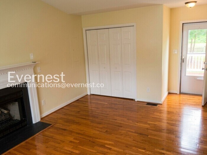 Building Photo - 5633 Obisque Dr