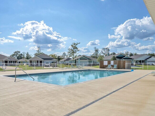 Building Photo - 115 Speckled Trout Ln S