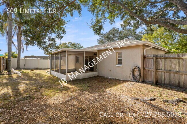 Building Photo - 609 Limetree Dr
