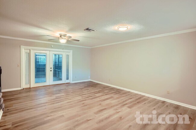 Building Photo - 1844 Mill Run Cir