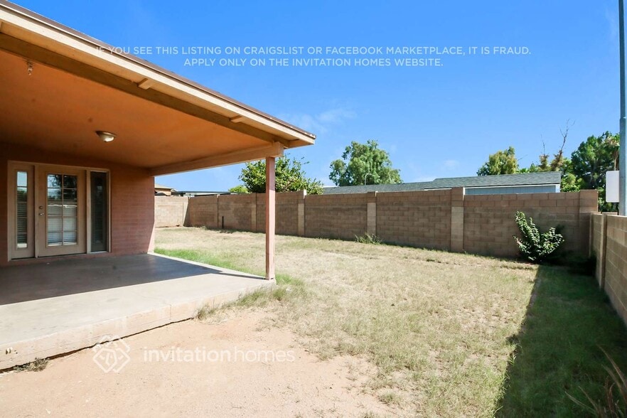 Building Photo - 2551 E Diamond Cir