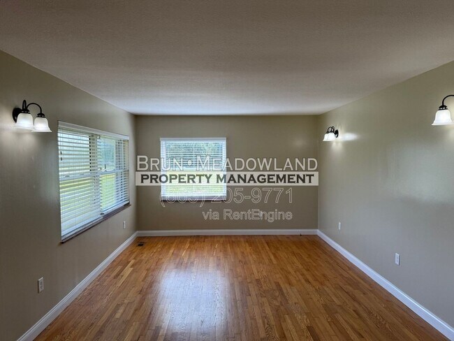 Building Photo - 3239 Morganton Rd