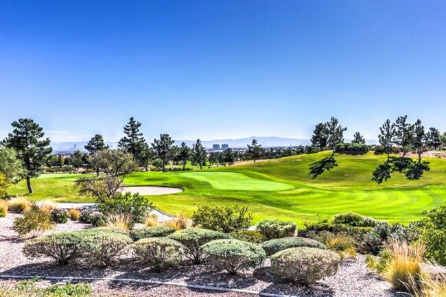 Building Photo - SUN CITY SUMMERLIN 1-STORY ON GOLF COURSE ...