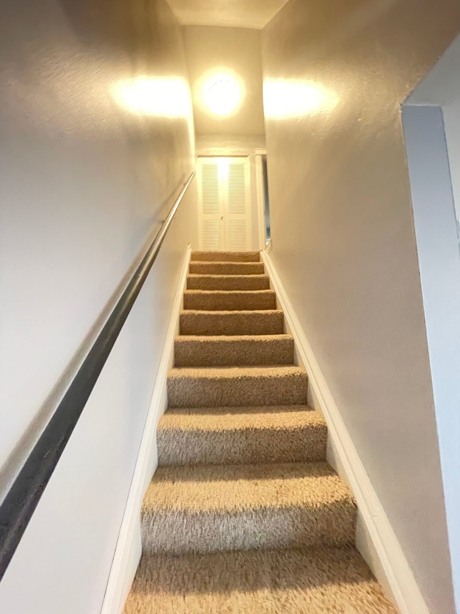 Building Photo - 3567 Kenbrooke Ct