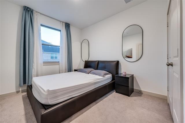 Building Photo - 550 Cobblestone Ln