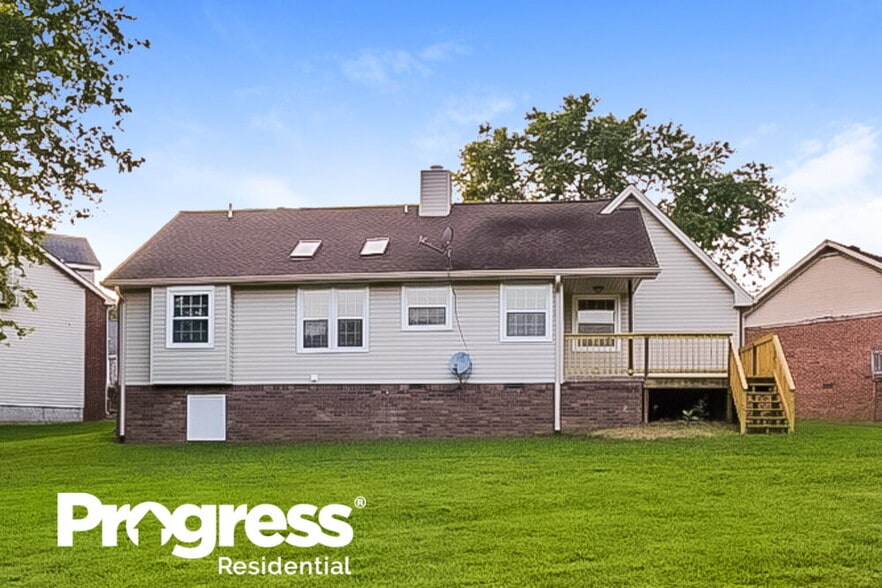 Building Photo - 103 Silver Maple Ct