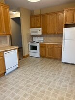 Building Photo - 324 W Crawford St