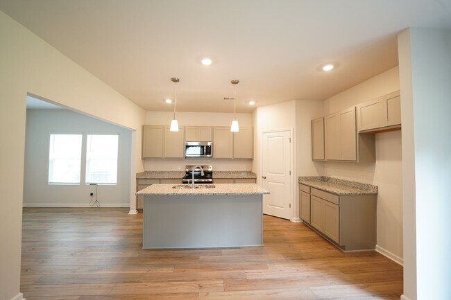 Building Photo - Available Soon!