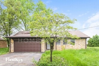 Building Photo - 10100 E 63rd St