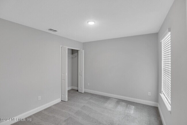 Building Photo - 14116 Sterely Ct S