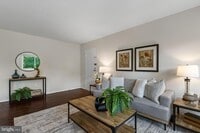 Building Photo - 3330 S 28th St