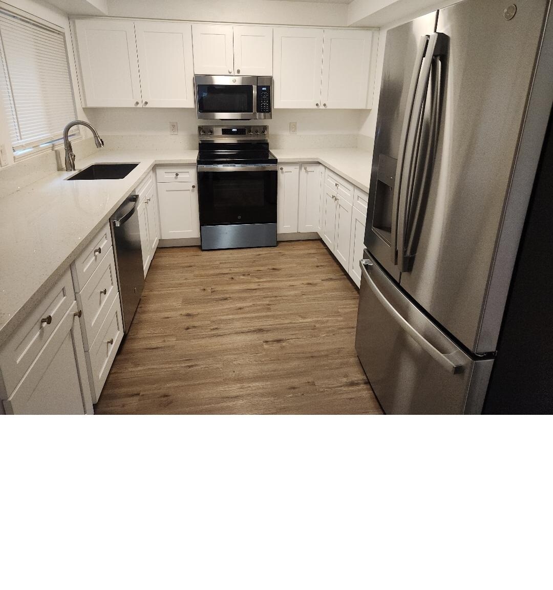 Building Photo - 3380 SE 1st St